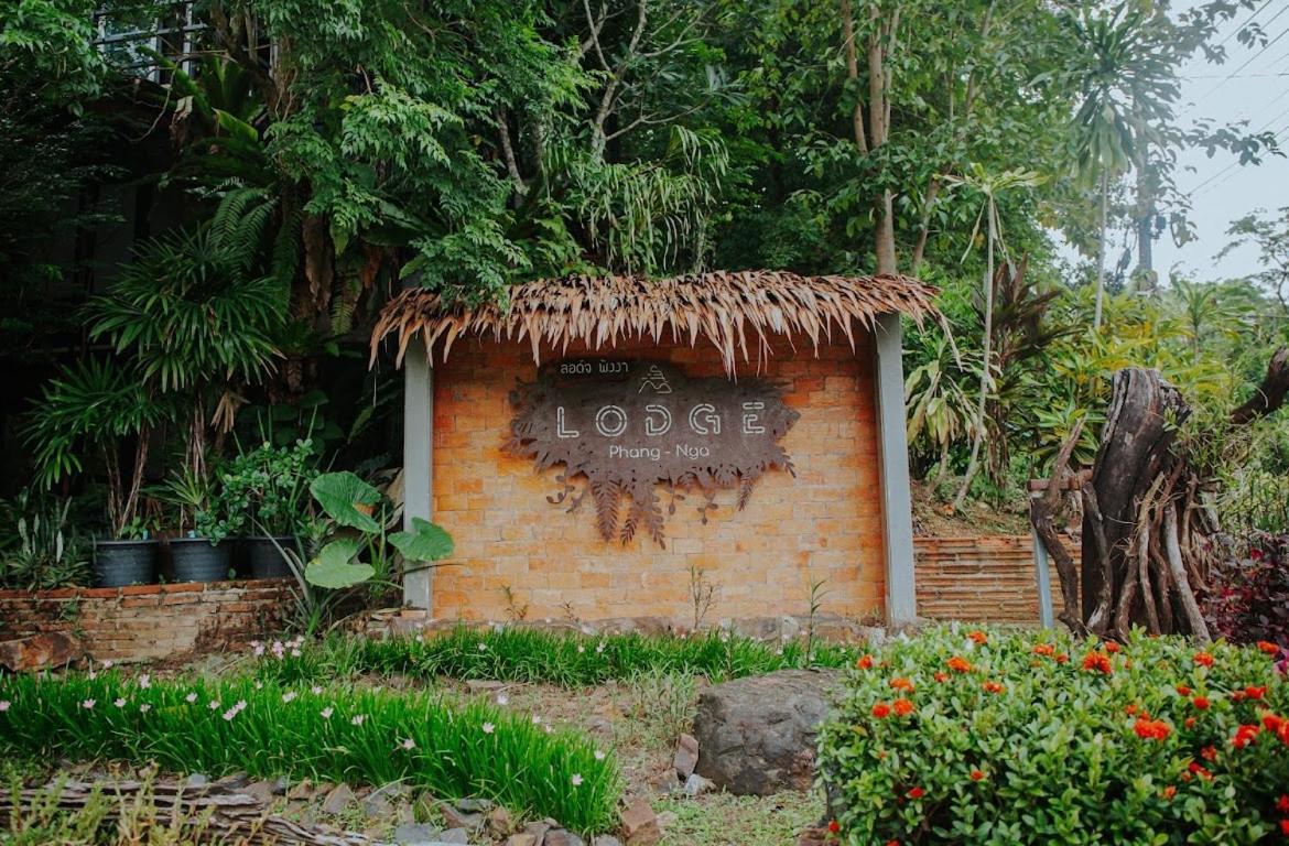 Lodge Phang Nga Boutique Exterior photo