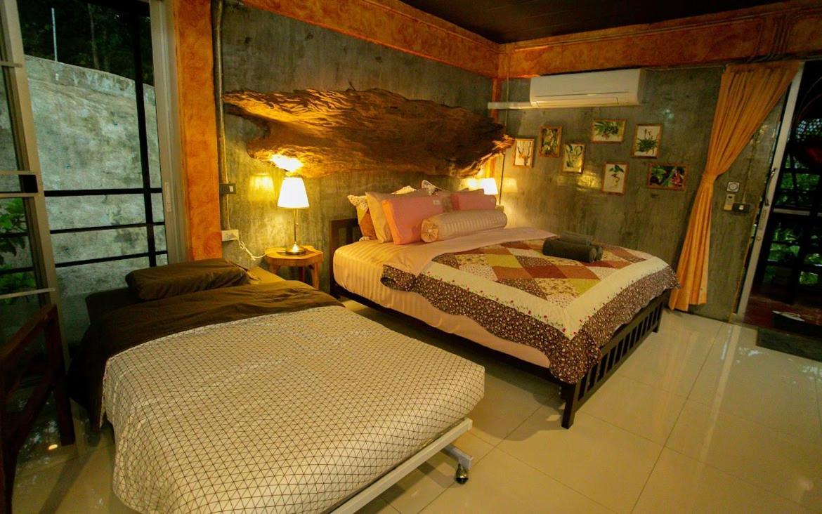 Lodge Phang Nga Boutique Exterior photo