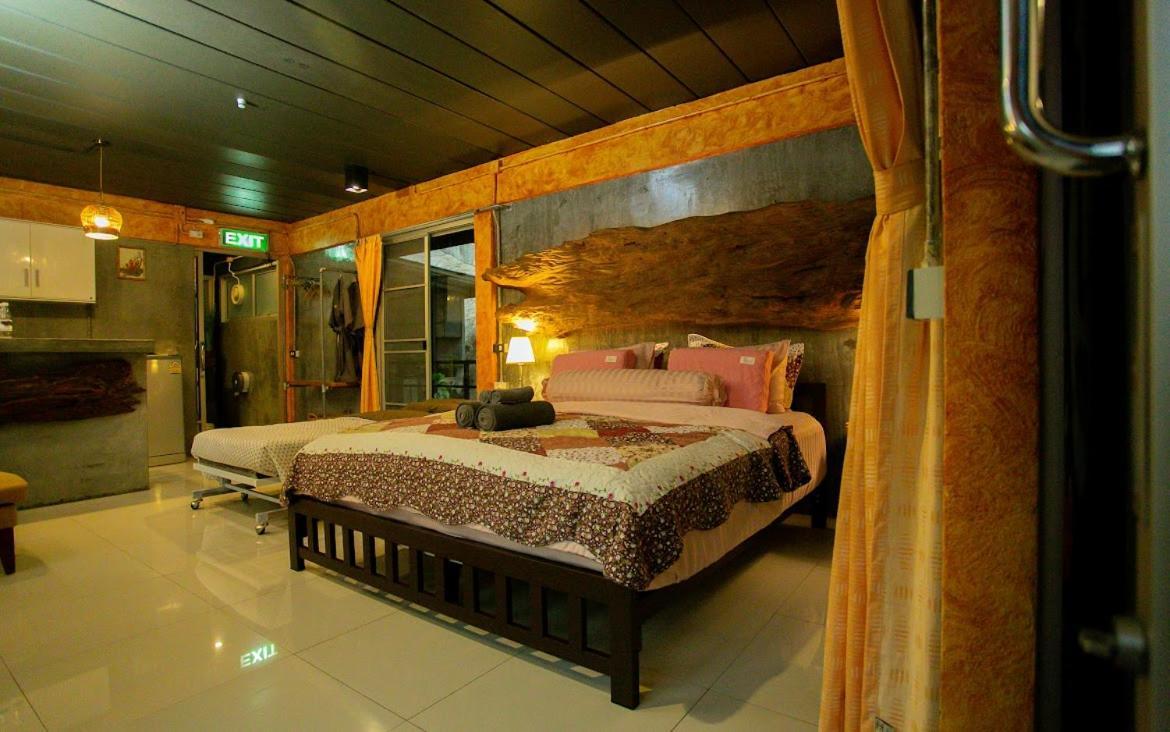 Lodge Phang Nga Boutique Exterior photo