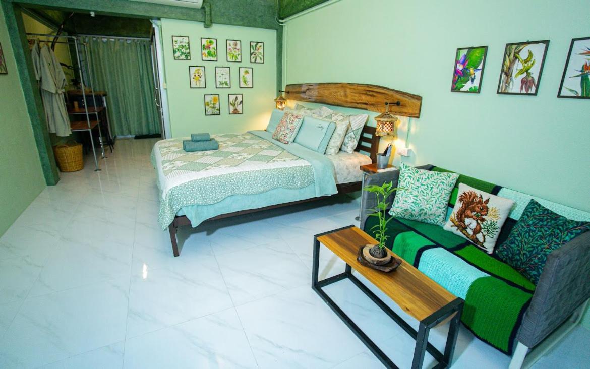 Lodge Phang Nga Boutique Exterior photo