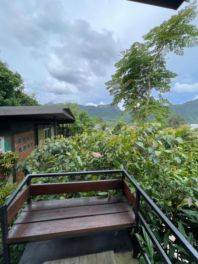 Lodge Phang Nga Boutique Exterior photo